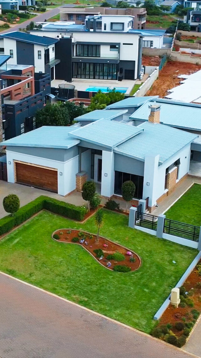 One of a Kind 🏡✨
Spacious. Stylish. Serene. This 4-bed family retreat in Eye of Africa is the total package - and it won’t be on the market for long.

🎥 Big yard, beautiful flow, and room to breathe.

📍Ready to move? DM us to book your private tour.

ℹ️ Priced at only R 4,500,000

#UrbanTrend #EyeOfAfrica #FamilyLiving #DreamHome #Luxury