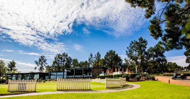 Good food, great views and the perfect place to unwind. 🍽️ 🥂

Come spend your weekend at The Greens Grillhouse 🌿⛳ 

#EyeOfAfrica #TheGreensGrillhouse #EstateLiving #TimeToRelax #Weekend