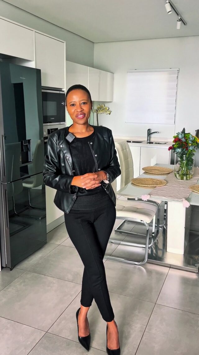 ✨ Modern. Move-In Ready. Moments from It All.

This stylish 2-bed, 2-bath first-floor apartment in Haymarket offers effortless estate living in the heart of Eye of Africa.

☀️ Elevated views and natural light
🔥 Built-in gas braai on private balcony
🛋️ Optional furniture & appliances = turnkey ready
🚗 2 undercover parkings + fibre-ready + prepaid power

All within walking distance of restaurants, gym, pool, trails & more!

📍 Eye of Africa Golf & Residential Estate
📞 Nontu Vilakazi: 078 651 8926
📞 Tarryn Nash: 063 601 2800
📞 Sandra Harmse: 073 170 0105

#UrbanTrend #EyeOfAfrica #ApartmentLiving #HaymarketLiving #LuxuryEstateHomes #ModernLiving